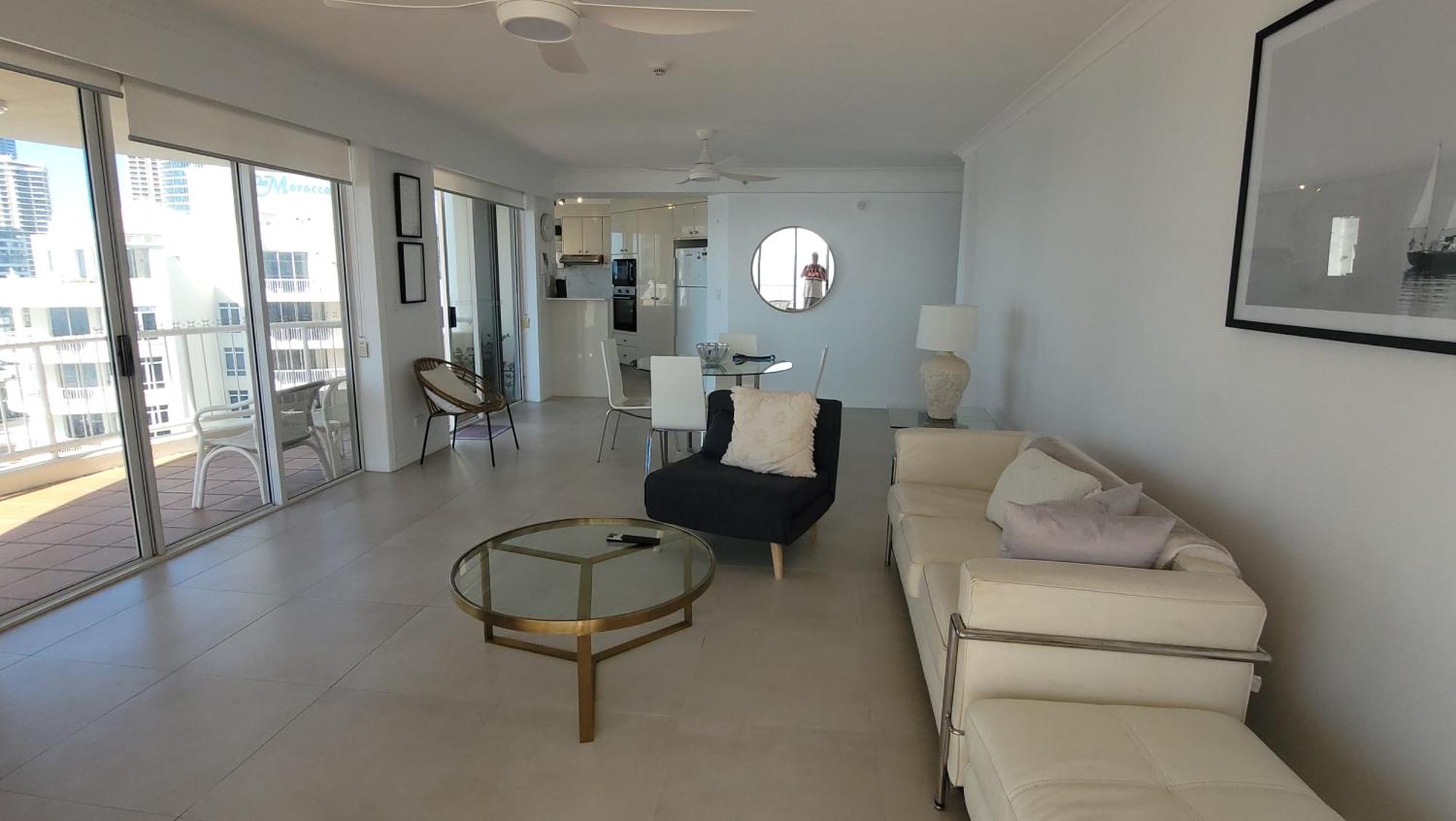 Apr Private Suites Moroccan By The Beach 골드코스트 외부 사진