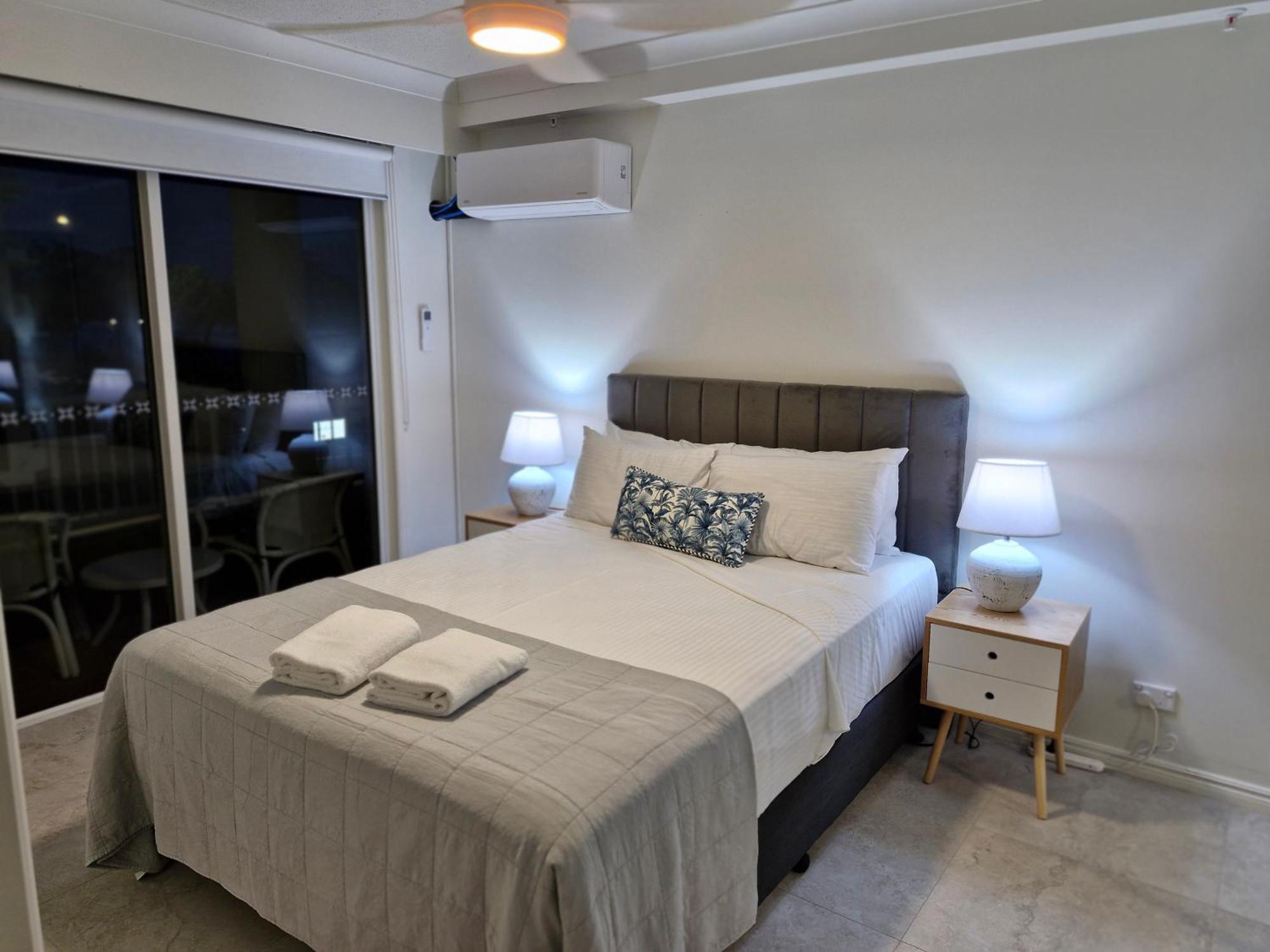 Apr Private Suites Moroccan By The Beach 골드코스트 외부 사진